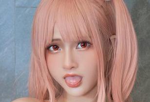 跟随Azami的脚步：她的SiegeStringBikinicos图册真是让人心动