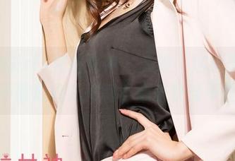 KelaGirls克拉女神 - 夭姬，这组圣诞写真能不能放点儿抑制？心脏快受不住了！