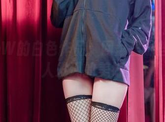 KuukoW的白色作品：网盘里那些不想让人发现的美好