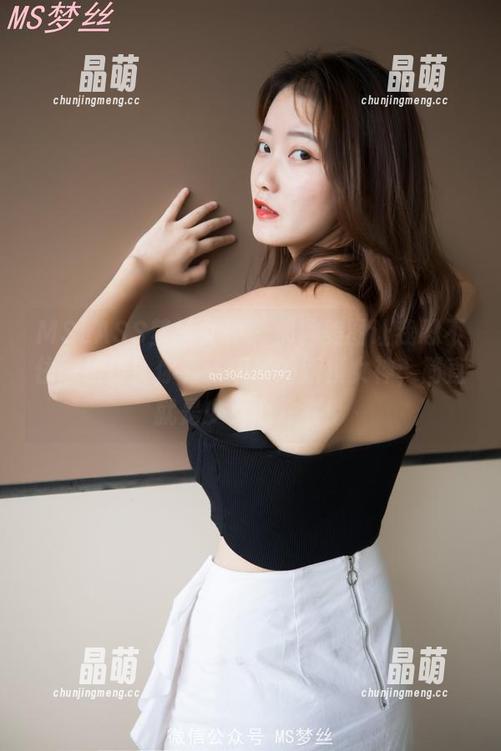 MSLASS梦丝女神-张琪瑛 MSLASS梦丝女神 - 那种美图让我忍不住想模仿!你看张琪瑛的新模女神,简直就是少女心炸裂!
