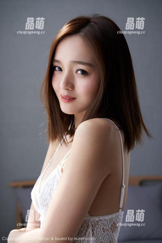 MiiTao蜜桃社-顾乔楠 MiiTao蜜桃社 - 顾乔楠的私拍图集:裸足行走的幸福,感觉就是这么简单!