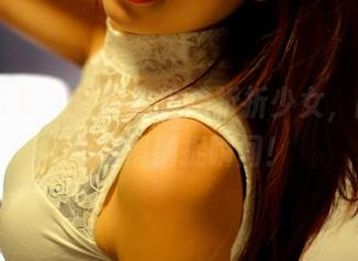 PANS写真 - 轻松追踪折折少女，高清图包悄悄捕捉瞬间！
