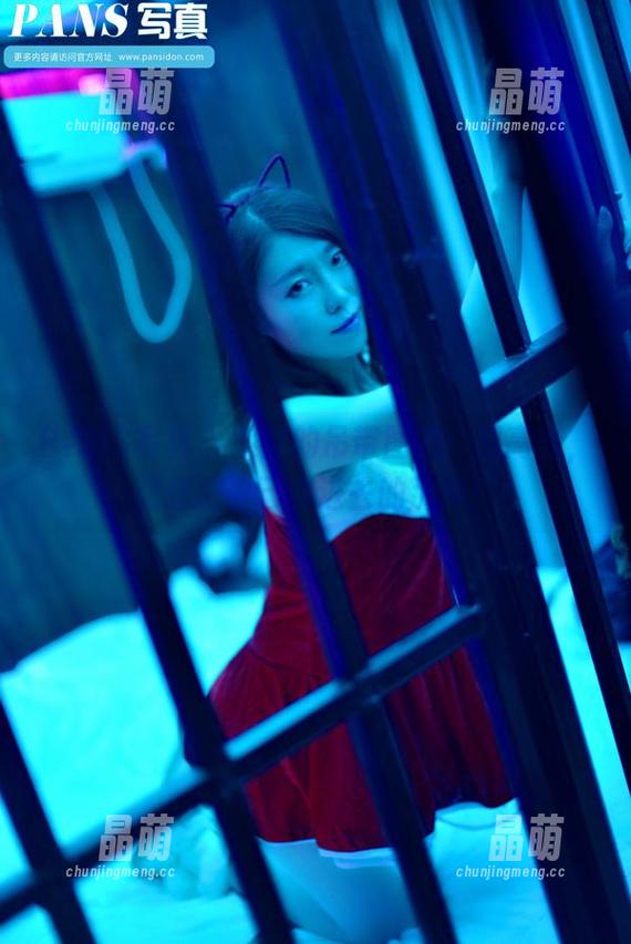 PANS写真-紫萱 PANS写真 - 紫萱的吊带图册:超高清,超想把自己穿进去的那种!