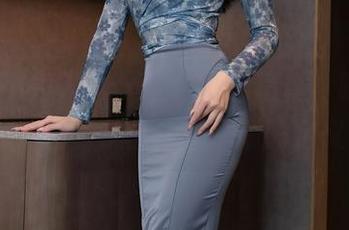 Xiuren秀人网 - 全套制服写真，喵喵JOJO让我对生活有了新的定义