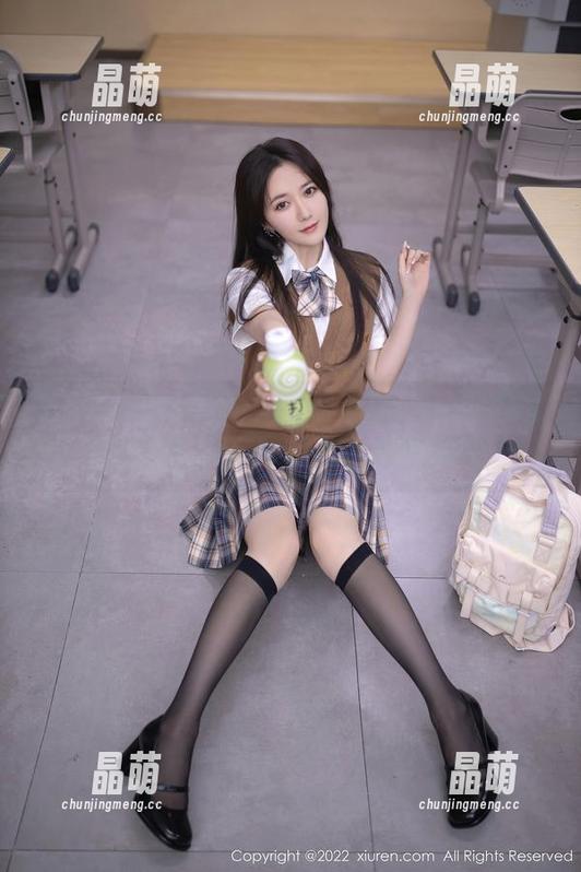Xiuren秀人网-大琪琪Emily Xiuren秀人网 - 奶牛也疯狂!大琪琪Emily的美图图集带你踏上奇妙旅程!
