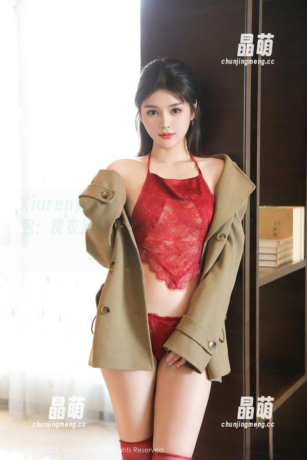 Xiuren秀人网-陈雅漫VICKY Xiuren秀人网 - 陈雅漫VICKY的私拍图包:皮衣加身,感觉自己都要融化了,这图包怎么能这么美!