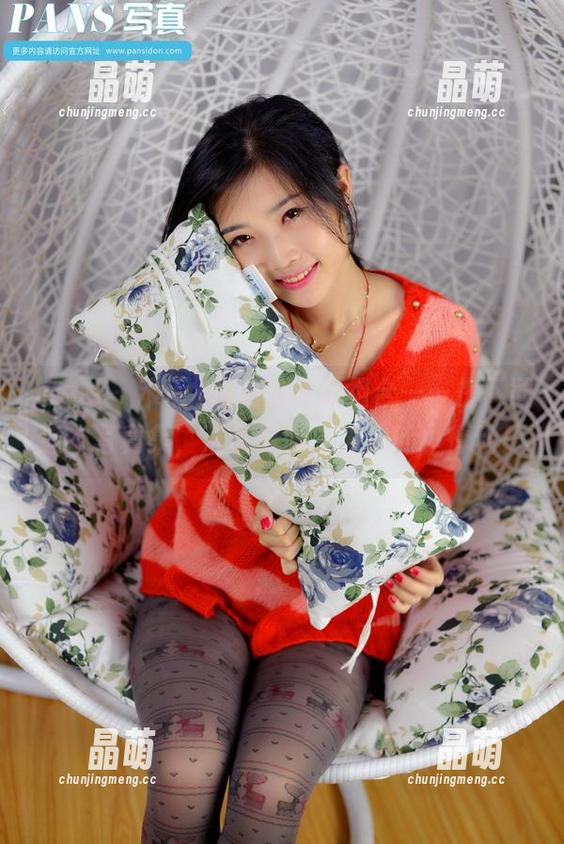 pans-禾禾 pans - 禾禾×油亮的绝妙组合——快下载这本写真集,准备好面对内心的小悸动!