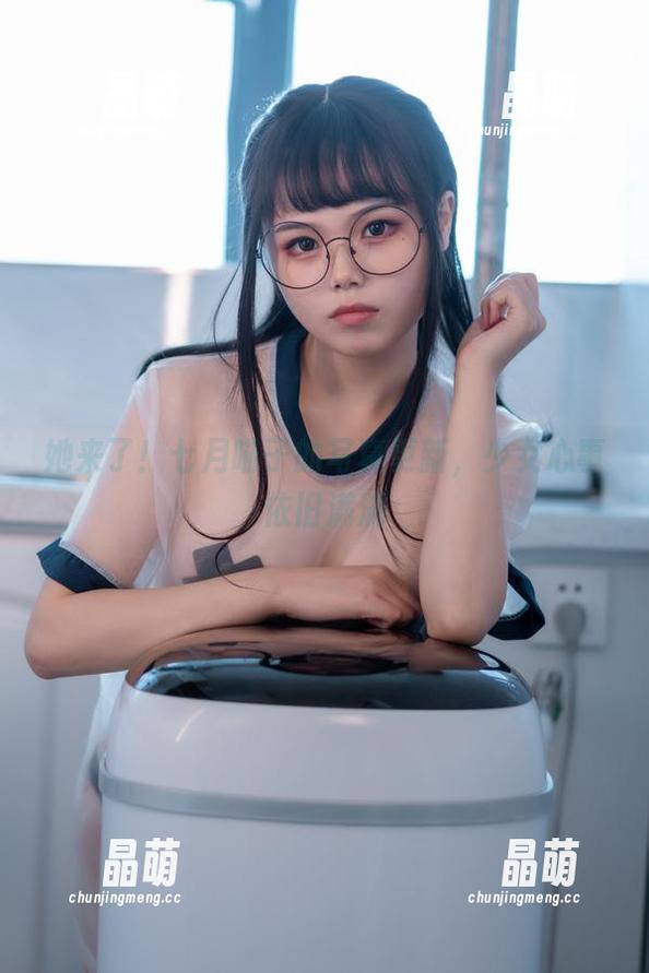 七月喵子 她来了!七月喵子的写真更新,少女心事依旧满满