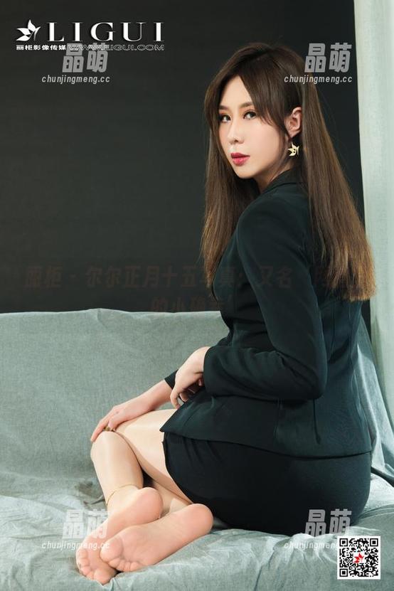 丽柜-尔尔 丽柜 - 尔尔正月十五写真:又名‘网盘里的小确幸’