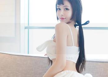 嗲囡囡 - 文芮jeninfer的牛仔裤原图：她到底藏了多少故事在这些私房里？