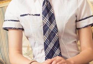 头条女神 - 校服与青春的碰撞：刘菲菲写真，下载指南在此，冲鸭！