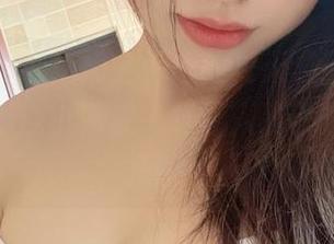 微密圈 - 看！奶宝妹纸的夏天最新套图，清新又带点小俏皮，真让人忍不住想多看几眼！