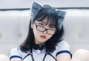 快来在线围观！宋哈娜(송하나)的红点点，真是调皮又迷人！
