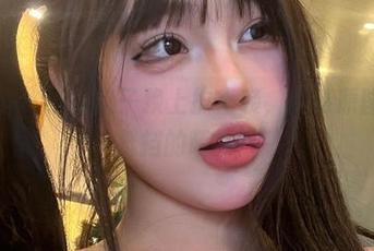 微密圈 - 小优优子换上护士装，高清原图难以抵挡的萌力！