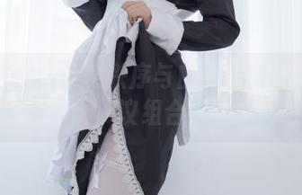 私拍碰撞：少女秩序与白丝粉裙的不可思议组合