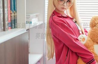 当幼水铃衣秘书遇上高清写真：别说，真的很有职场精英的气质！