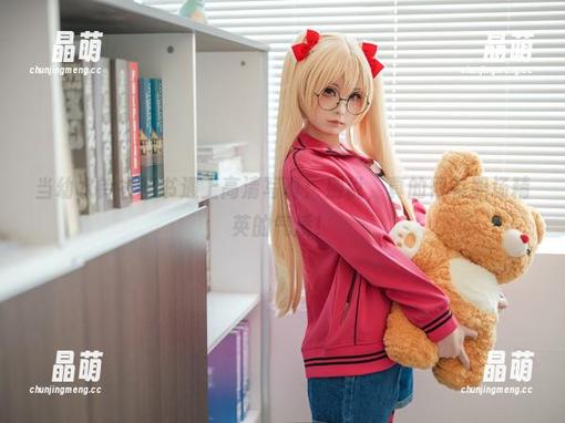 幼水铃衣 当幼水铃衣秘书遇上高清写真:别说,真的很有职场精英的气质!