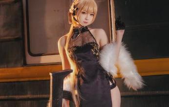私拍奇观！弥音音ww用明日方舟-天火把幽默和美结合到了一块，图片真是让人欲罢不能。