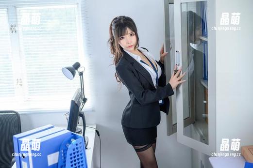 抱走莫子 不想错过!抱走莫子的室外性感作品实在太撩了