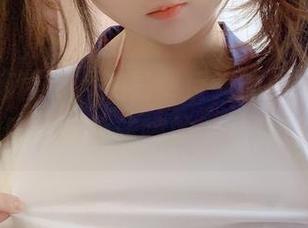 遇见是依酱呀，油亮到反光的图集，我的小心脏，咔嚓咔嚓的，心跳加速！