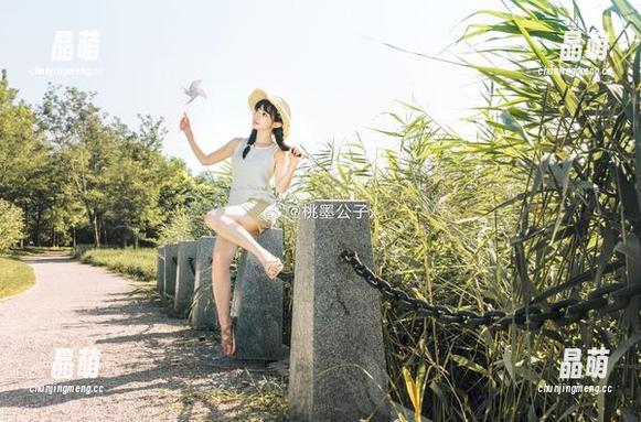 桃墨公子瑜伽作品集：一场视觉的身心之旅，顺便拉筋？！
