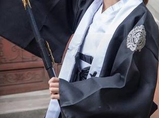 梦丝女神 - 在魏婷婷的作品中在线观察，女孩的世界是多少人心动的梦