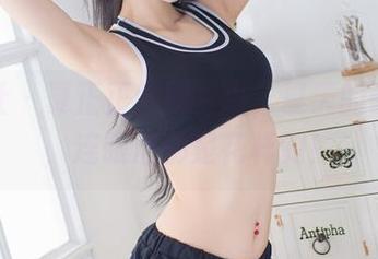 爱蜜社 - 夏正正红裙写真，夏天的骄阳下，连眼泪都是花样的！