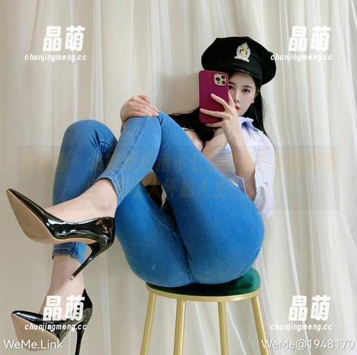 猪小七 微密圈 - 谁能拒绝猪小七的制服?原图高清到让人怀疑人生!
