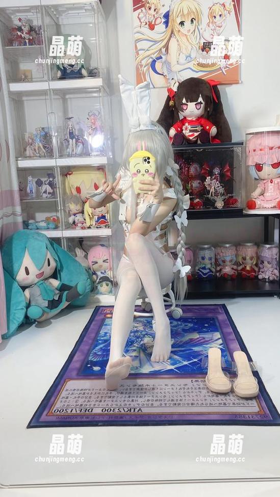 白栎Shirly 白栎Shirly的美足作品:踏上cos的奇幻旅程,感觉像在做梦!