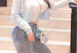 秀人网 - 万圣节来袭，Nancy小姿写真更新：恭候鬼怪们的光临