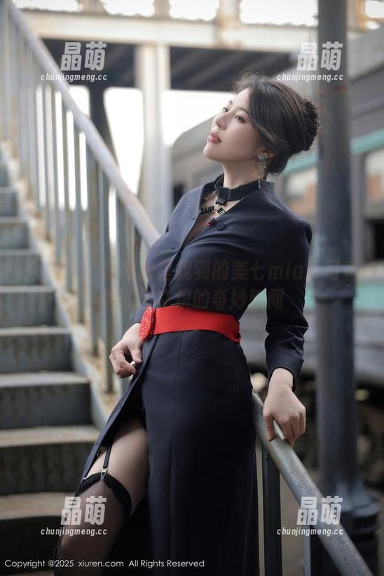 秀人网-美七mia 秀人网 - 在网盘里找到的美七mia:写真和剧情交织的奇妙瞬间