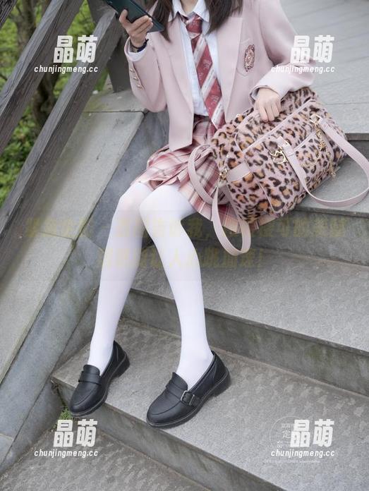 紧急企划-樱樱樱可 紧急企划 - 原图告诉我,樱樱樱可的美腿居然能让人心跳加速!
