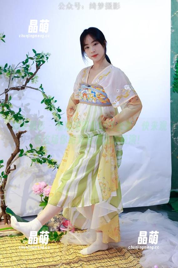绮梦摄影-娜娜 绮梦摄影 - 娜娜演绎的剧情合集:快来观看这场你绝对没见过的表演!