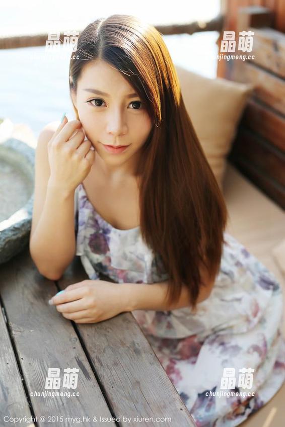 美媛馆-小夕juju 美媛馆 - 一张小夕juju的丝袜写真,真的是画面太美不敢想?