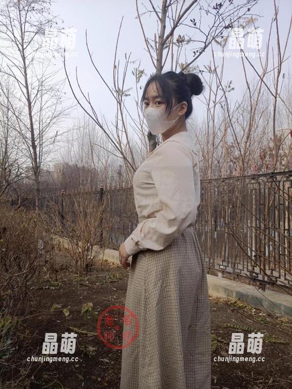 若若老师 微密圈 - 当棉袜邂逅美图,若若老师的穿搭功力让人瞬间想要‘扫一扫’!