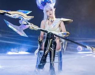 菌烨tako大片分享：FGO杜尔伽的写真集真是太好看了，不信你看看！