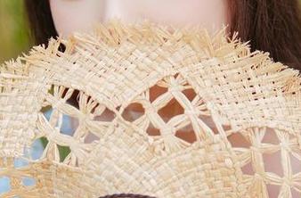 高清写真里，超皮皮皮奶的镂空气质美到让人怀疑人生！