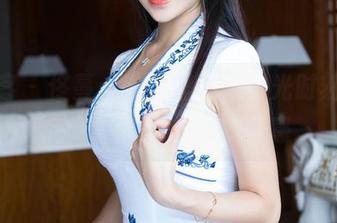 青豆客 - 佟蔓：教室里的无圣光时刻，原图自带一种迷人的真实感。