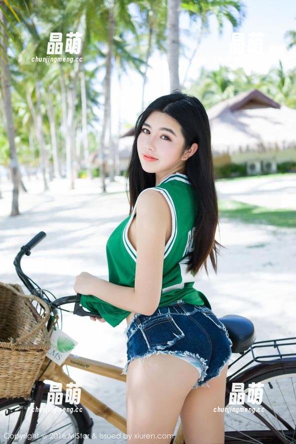 魅妍社-小乔Joyi 魅妍社 - 小乔Joyi来啦!美图更新,油亮得我有点想给她做个面膜!